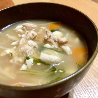 素朴でおいしい和風豆腐スープ